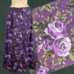VINTAGE moody rose floral long maxi skirt plus size purple green Victorian 90s